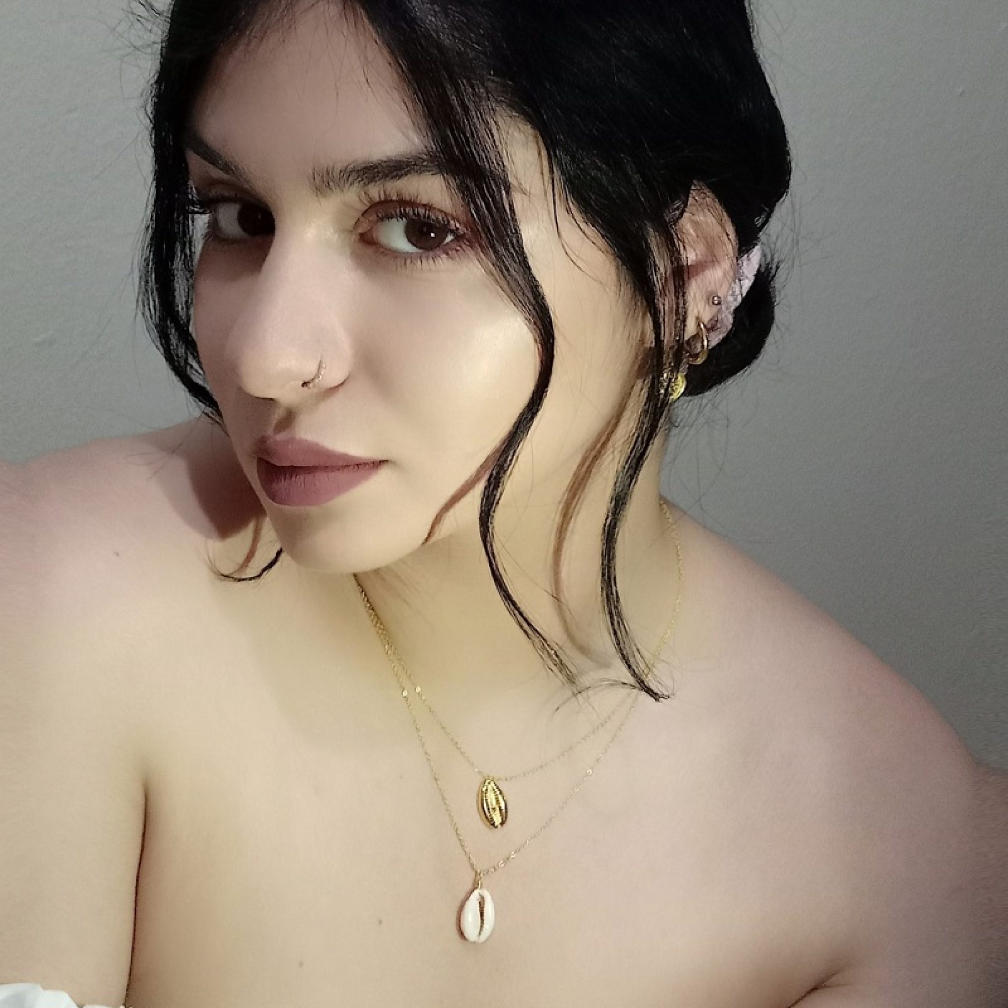 Κολιέ διπλό επίχρυσο με κοχύλια