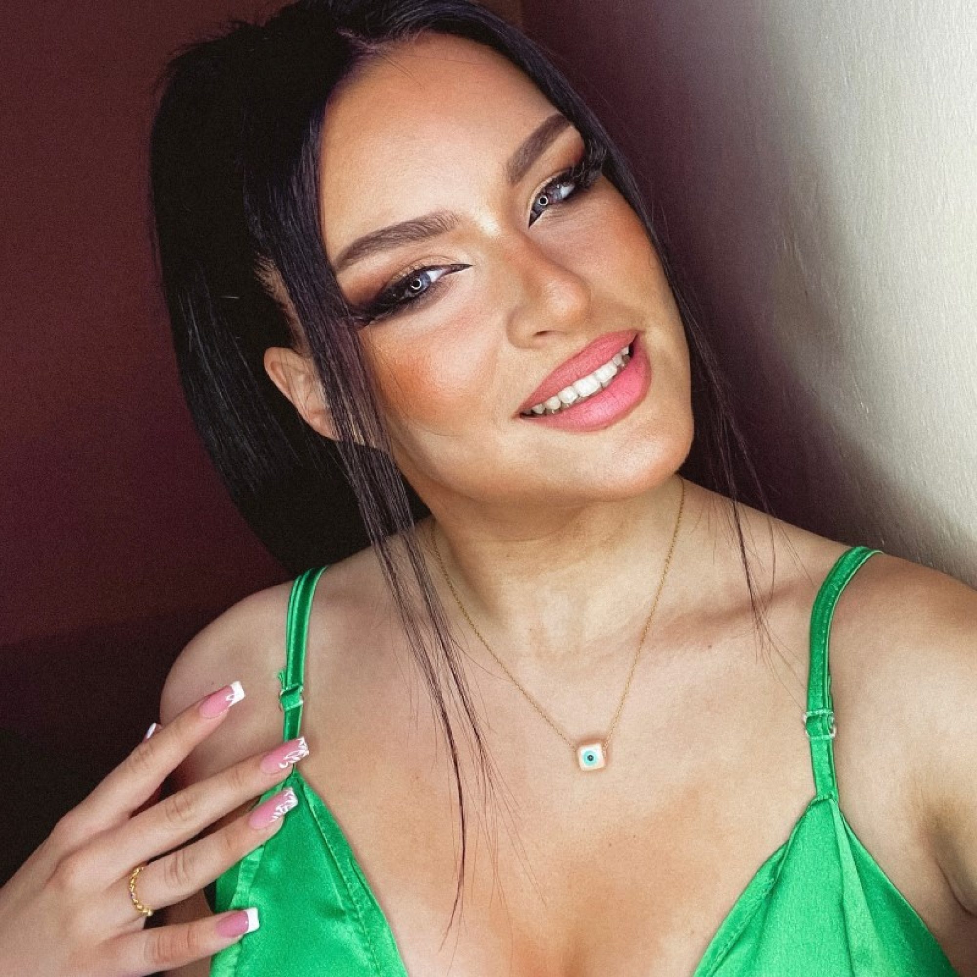 Κολιέ επίχρυσο με ροζ χάντρα μάτι