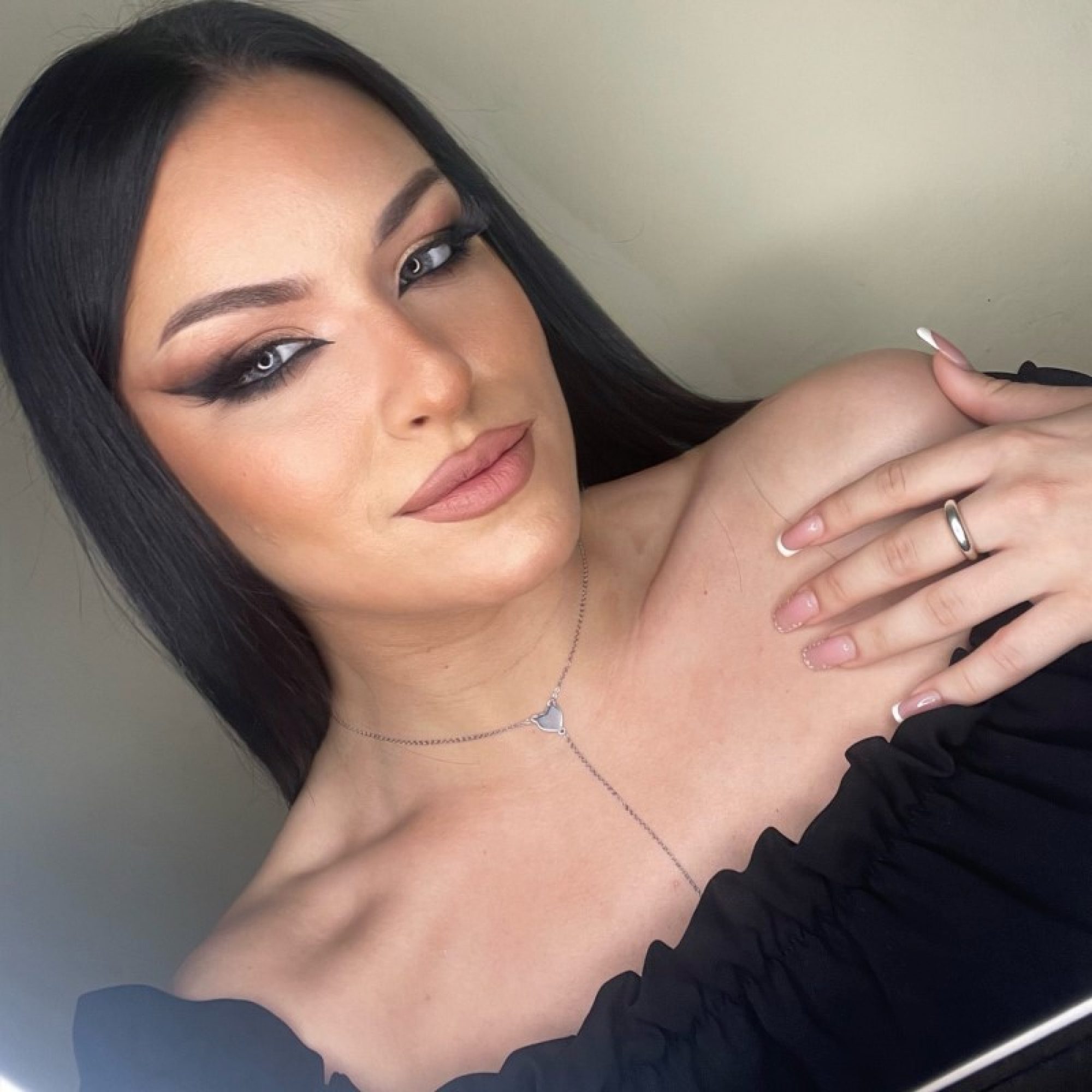 Κολιέ σε στυλ Υ με καρδιά