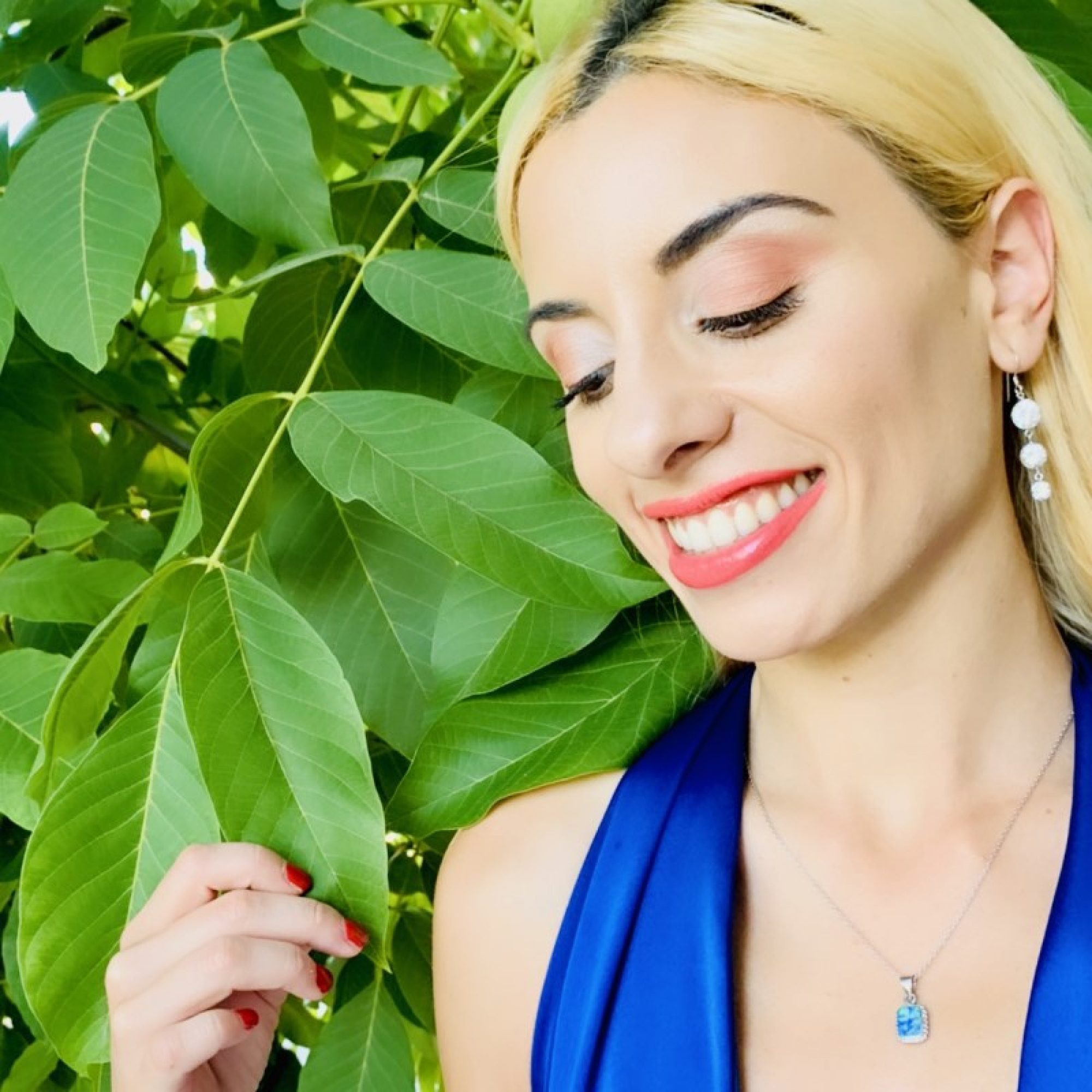 Κολιέ με πέτρα όπαλ