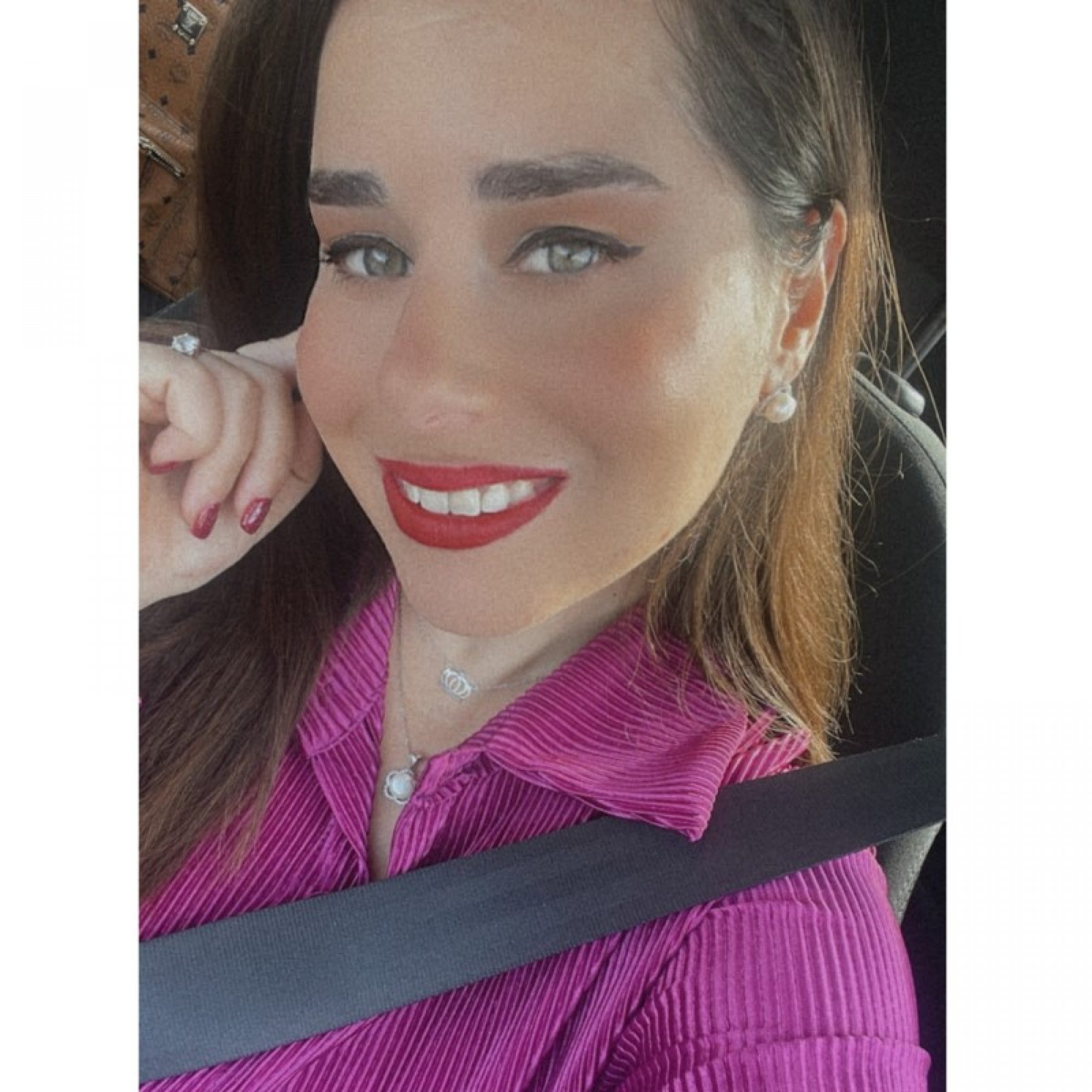 Κολιέ με κορώνα και πέτρα ζιργκόν