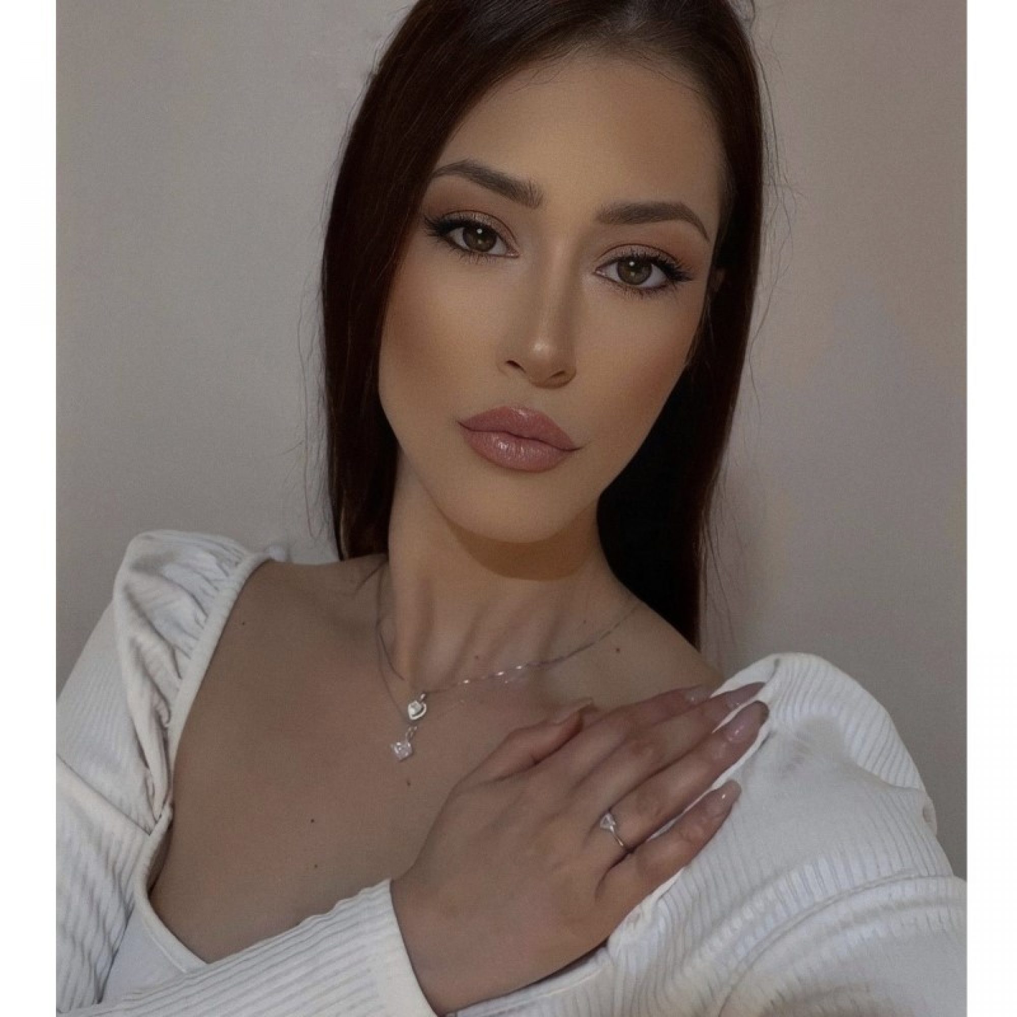 Κολιέ με πέτρα ζιργκόν