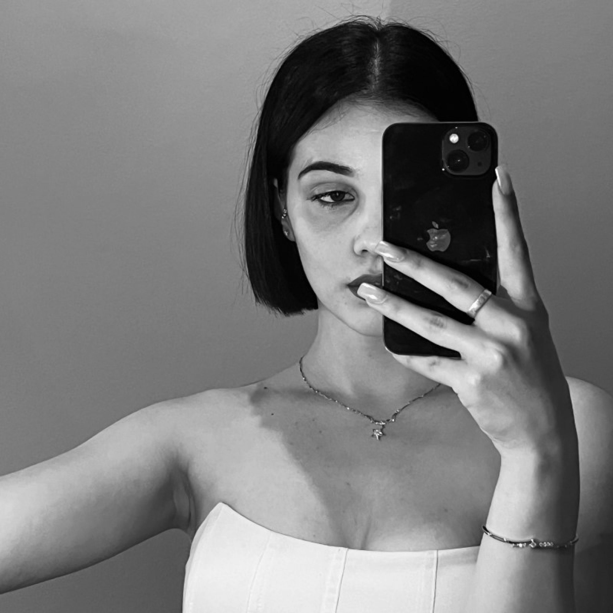 Κολιέ με ζιργκόν πέτρες