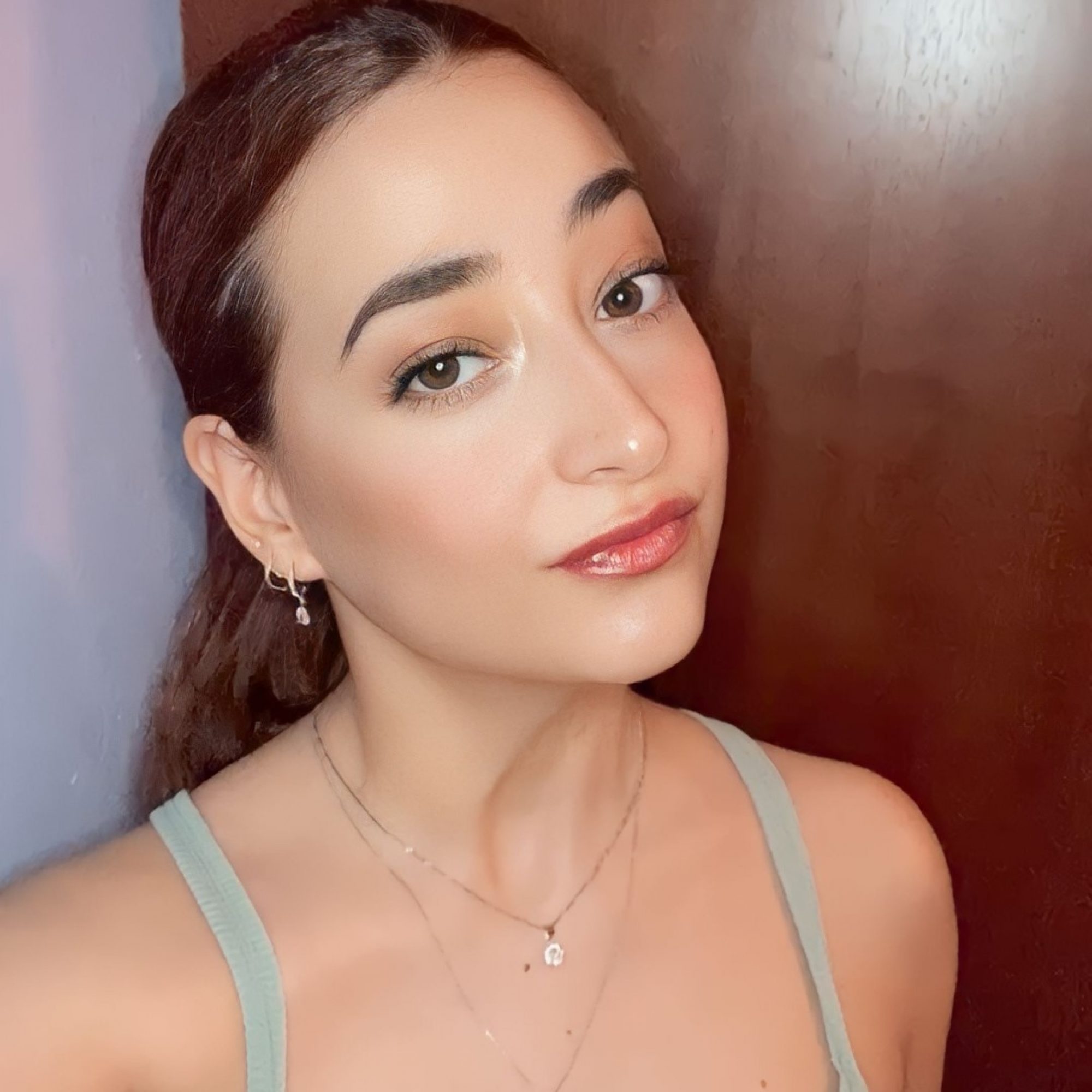 Κολιέ με πέτρες ζιργκόν