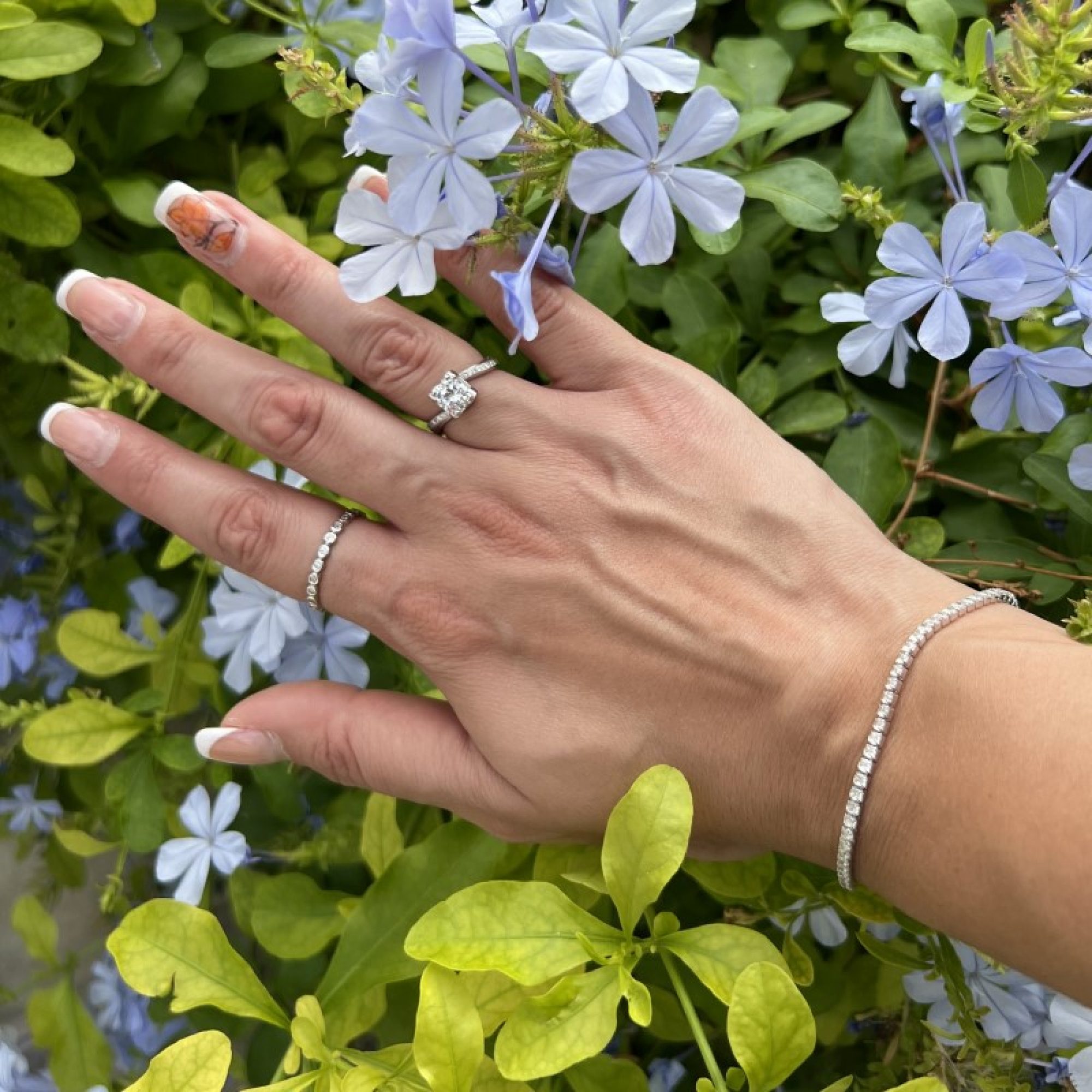 Δαχτυλίδι με πέτρες ζιργκόν