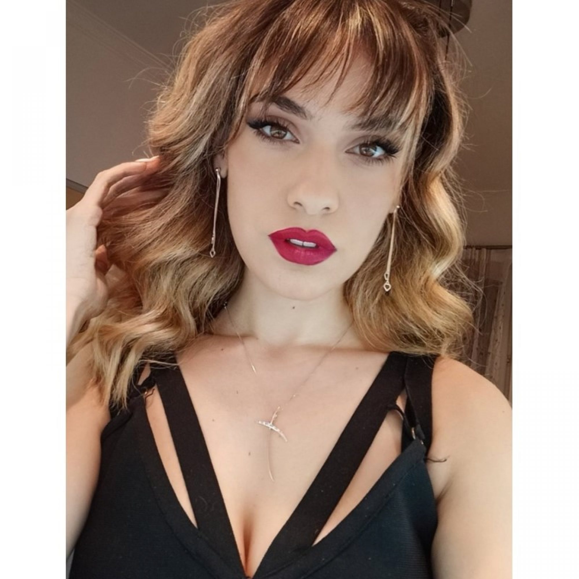 Σταυρός με ζιργκόν πέτρες