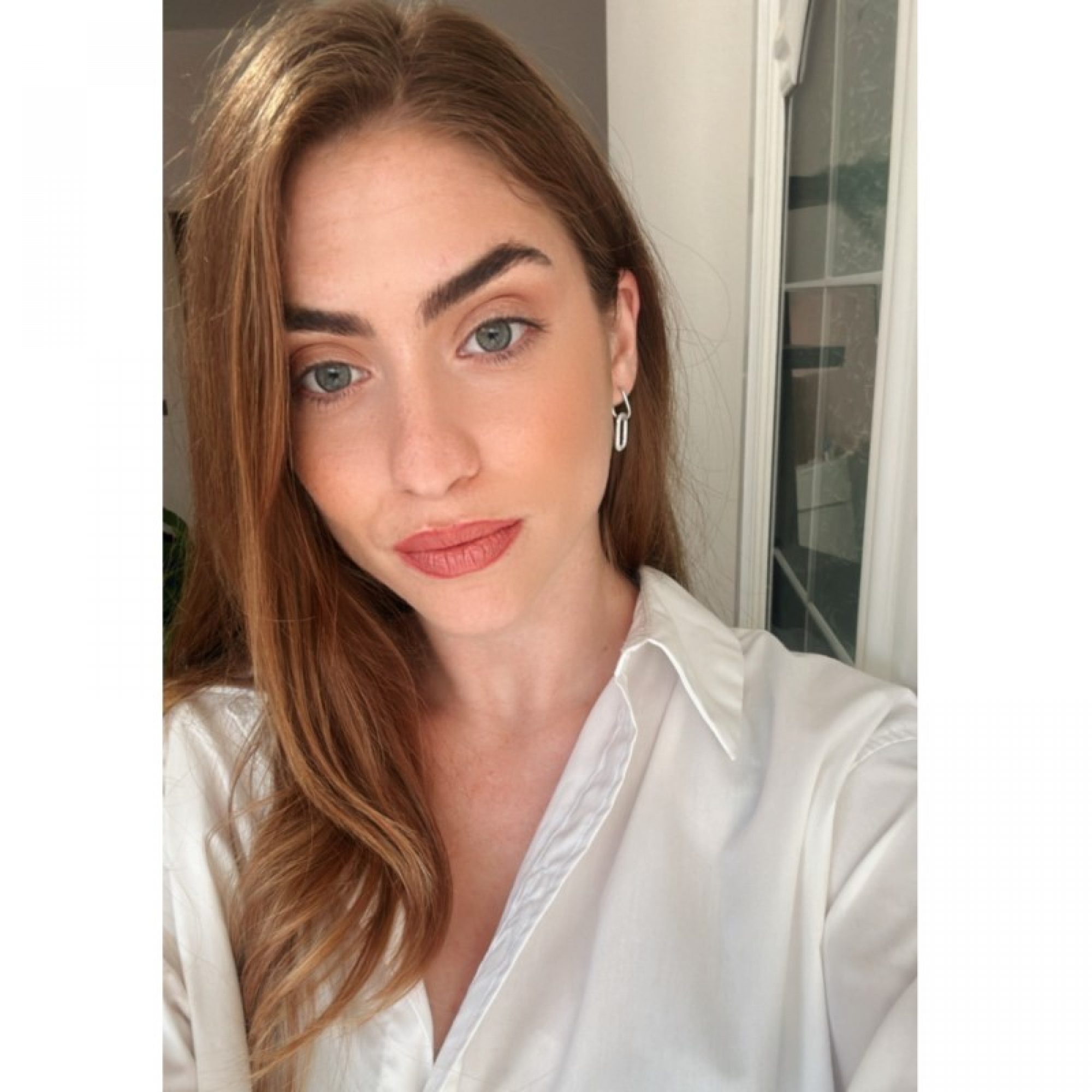 Silver earrings with zircon stones