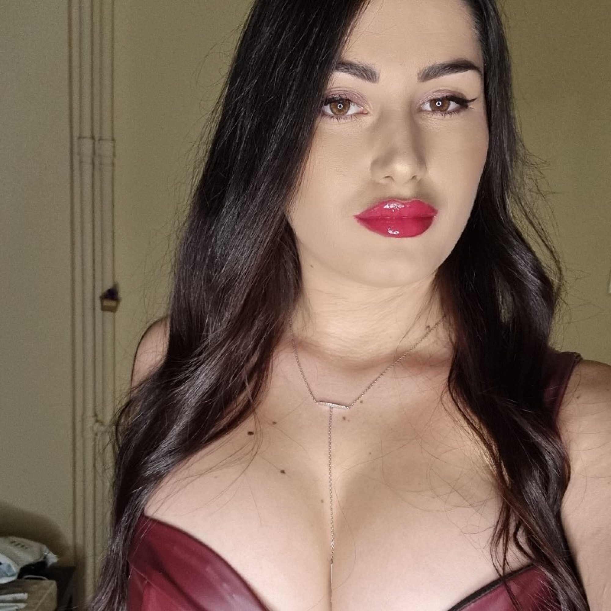 Κολιέ σε στυλ Υ με πέτρες ζιργκόν