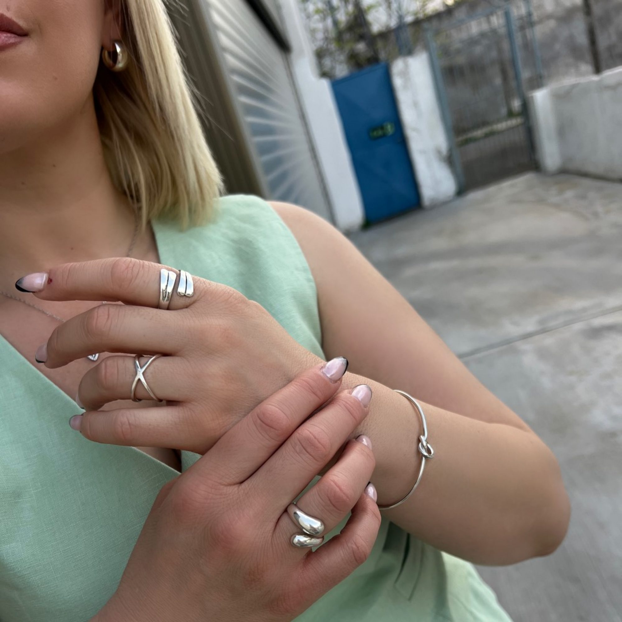 Silver polished ring