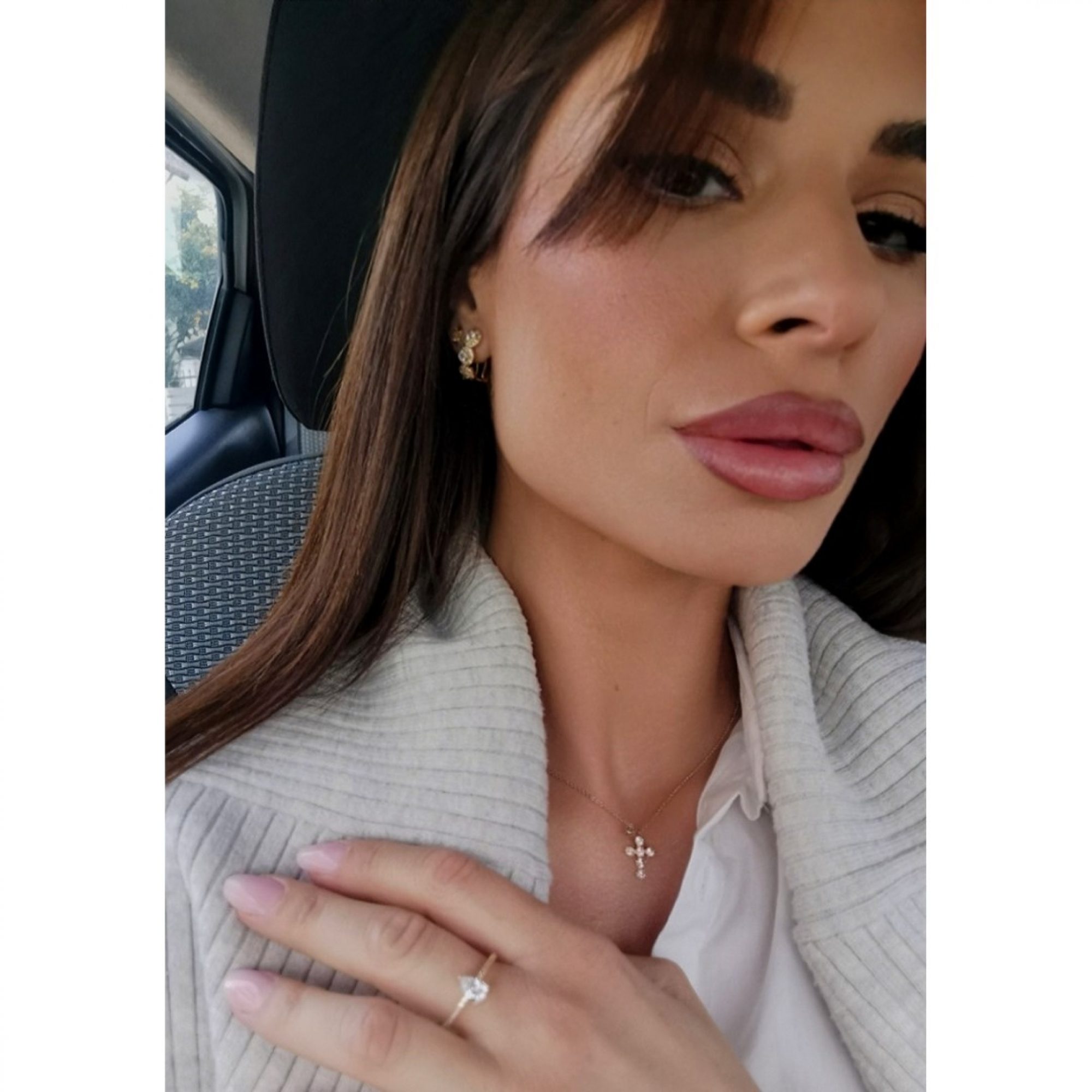 Επίχρυσα σκουλαρίκια με πέτρες ζιργκόν