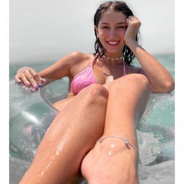 Αλυσίδα ποδιού με κρεμαστούς κύβους με πέτρες ζιργκόν