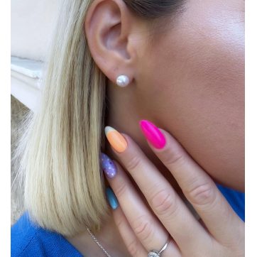 Σκουλαρίκια καρφωτά με μαργαριτάρι