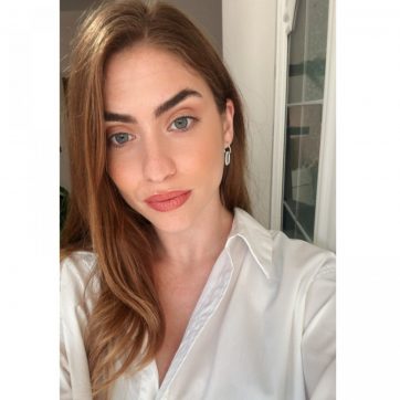 Silver earrings with zircon stones