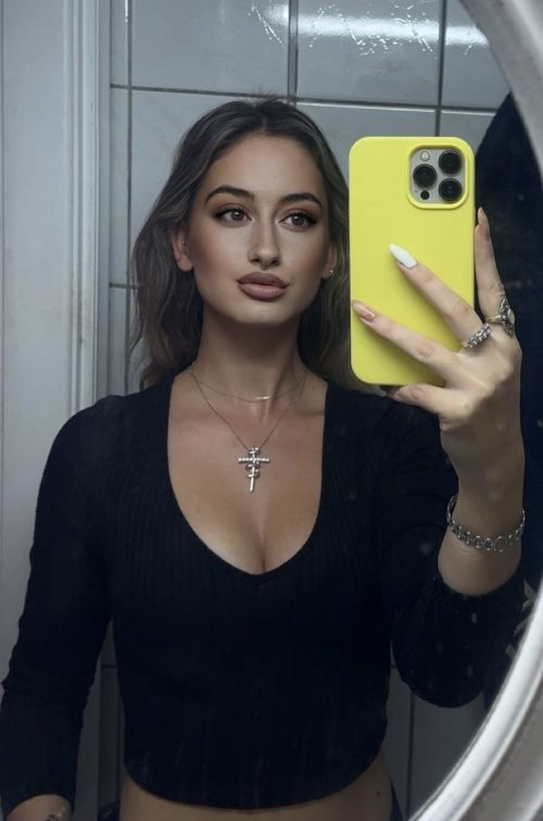 @markella_kosma
