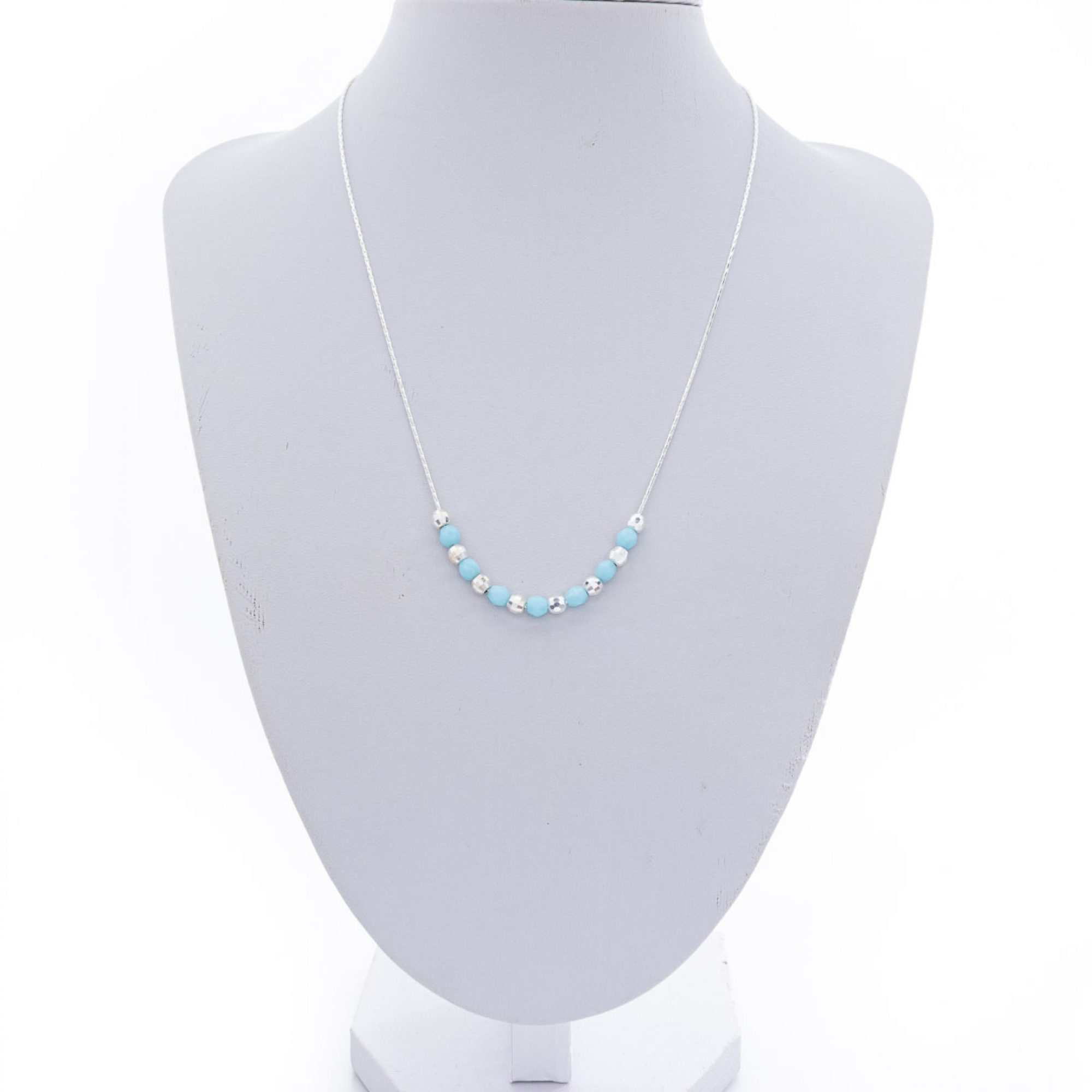 Κολιέ με χάντρες