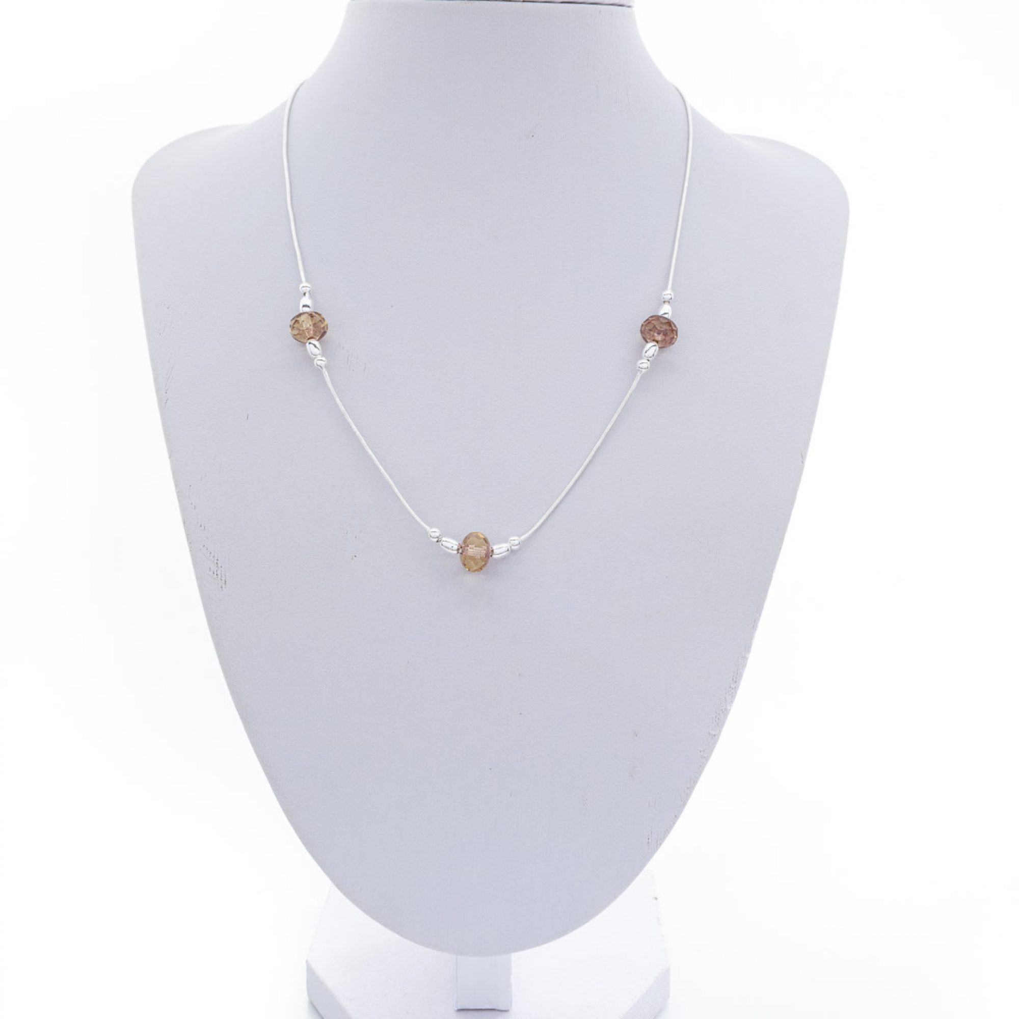 Κολιέ με χάντρες