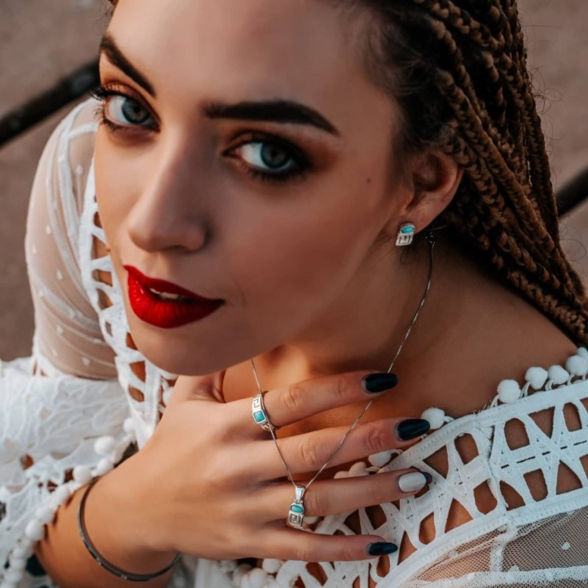 wear it like @tsanaktsidou_