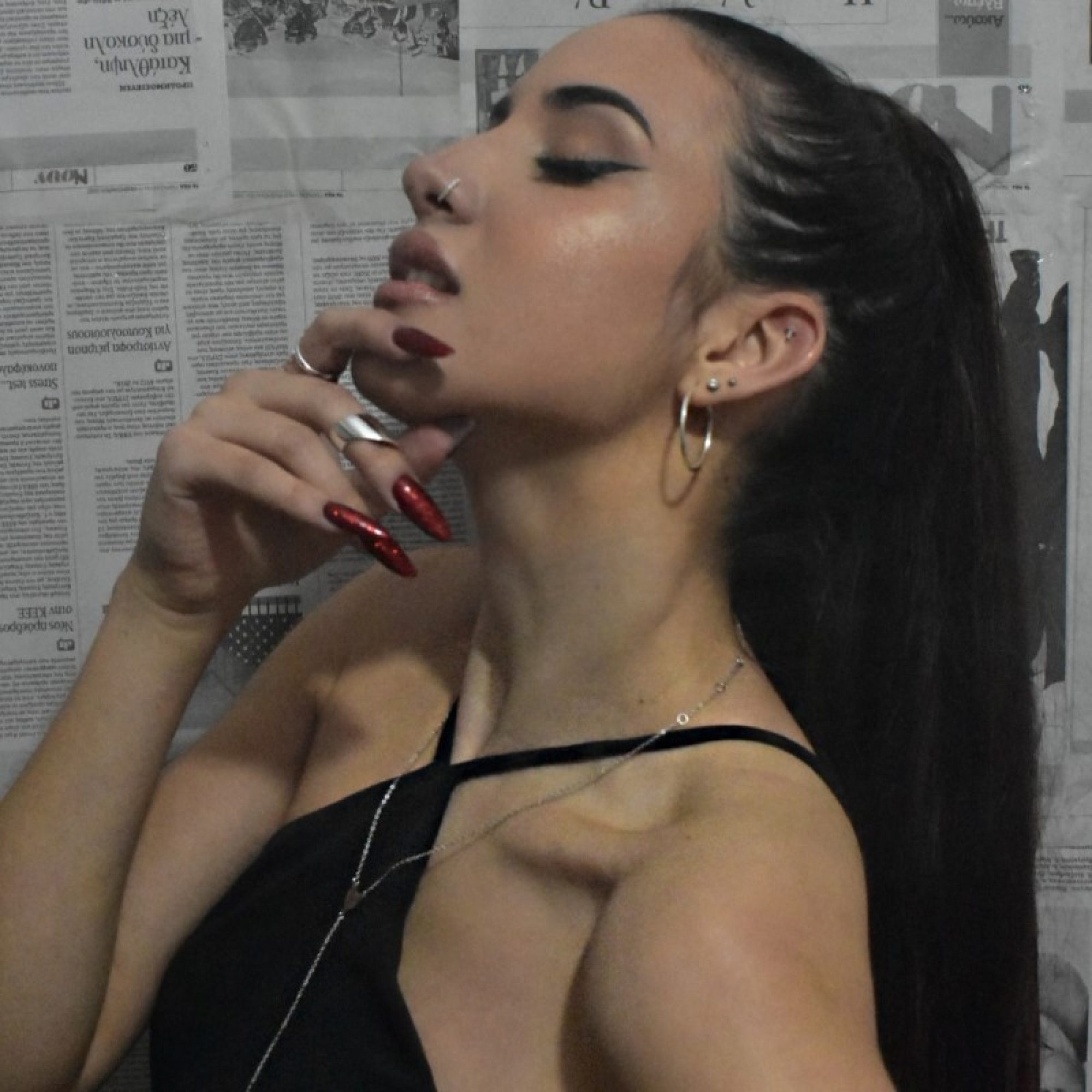 wear it like @_chrysa_k