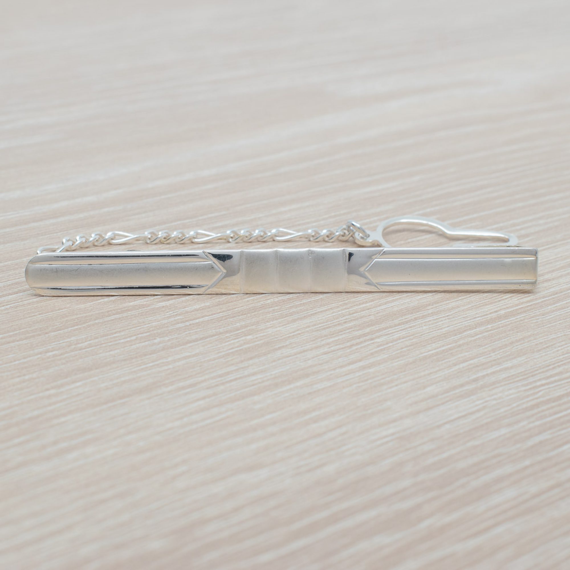 Κλιπ γραβάτας με αλυσίδα