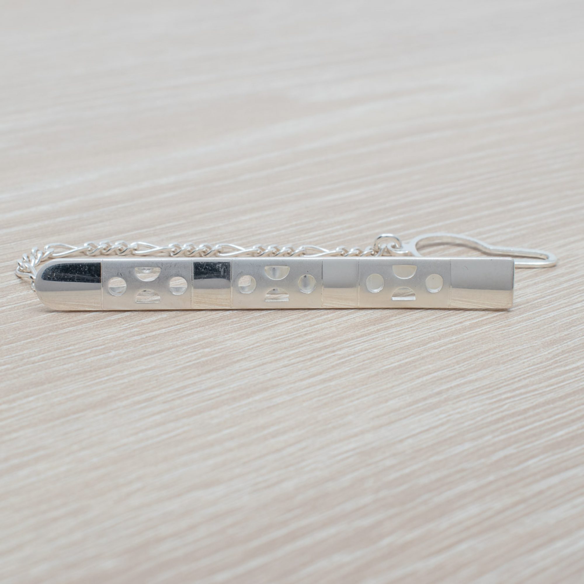 Κλιπ γραβάτας με αλυσίδα