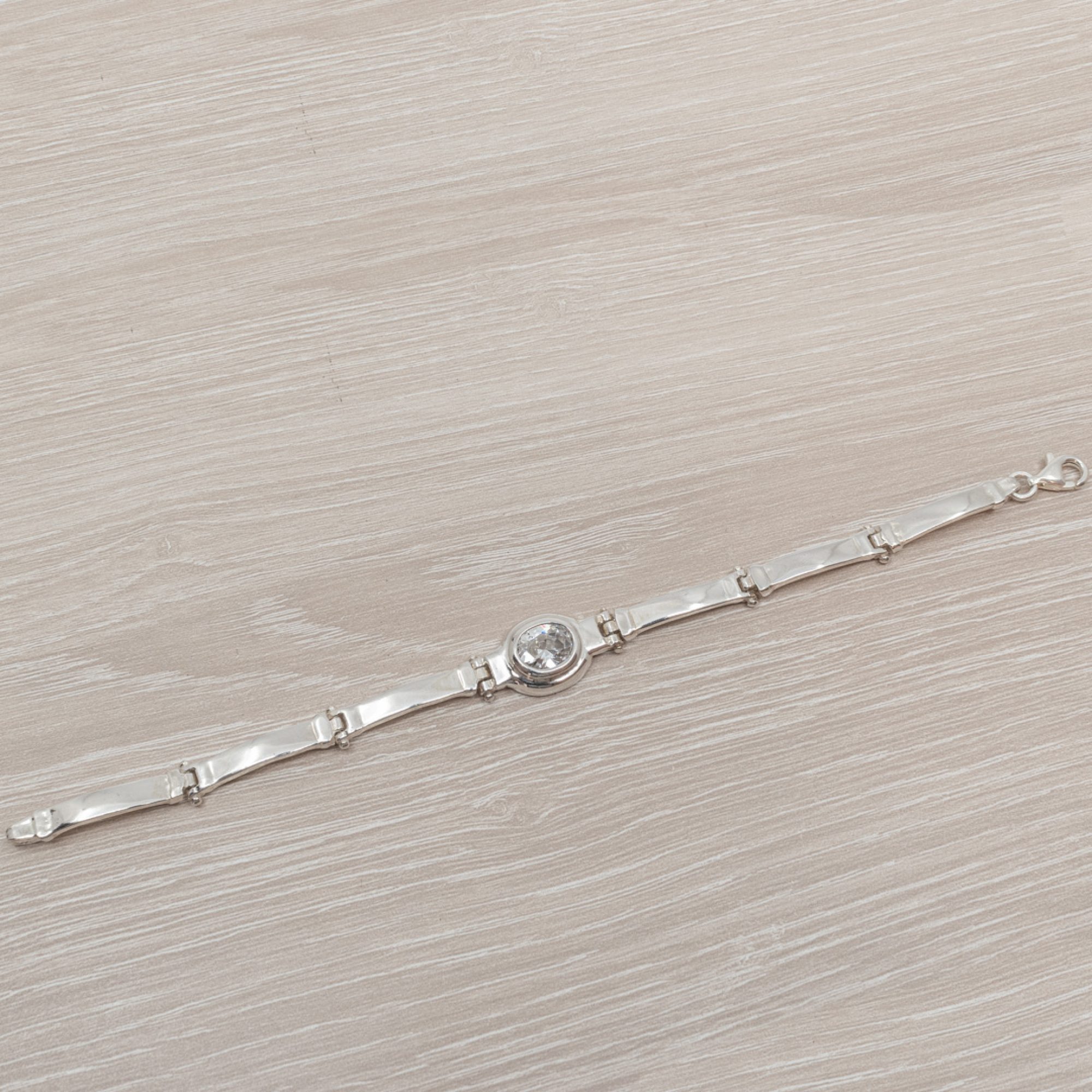 Βραχιόλι με πέτρα ζιργκόν