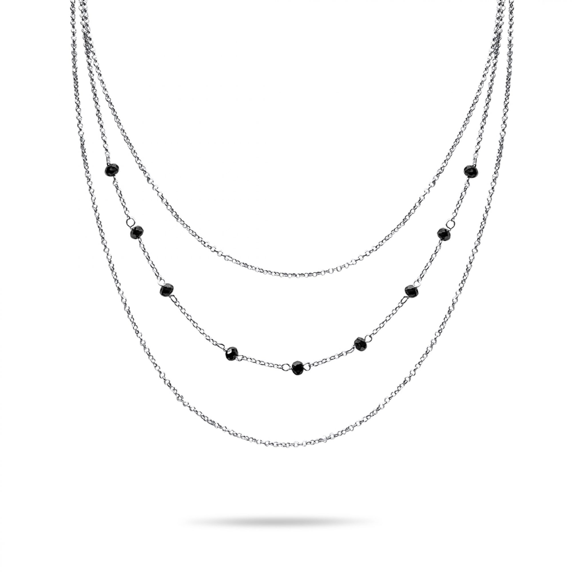 Triple necklace with beads