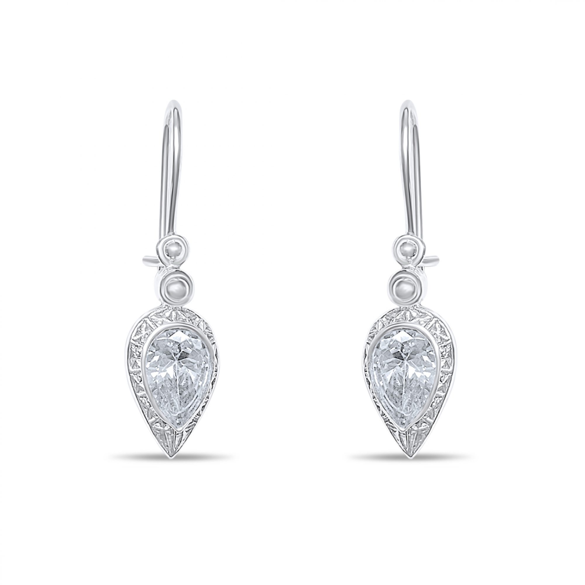 Οξειδωμένα σκουλαρίκια με πέτρες ζιργκόν