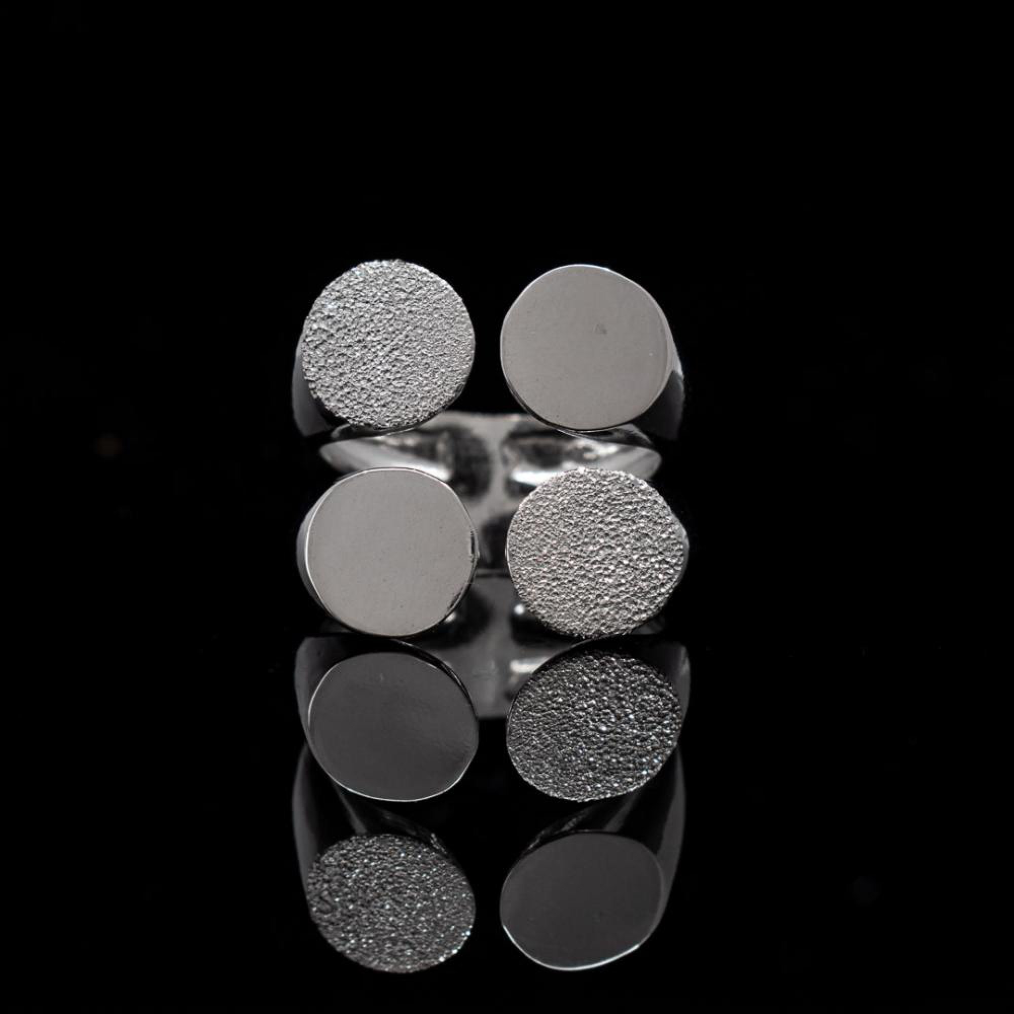 Χειροποίητο limited edition δαχτυλίδι