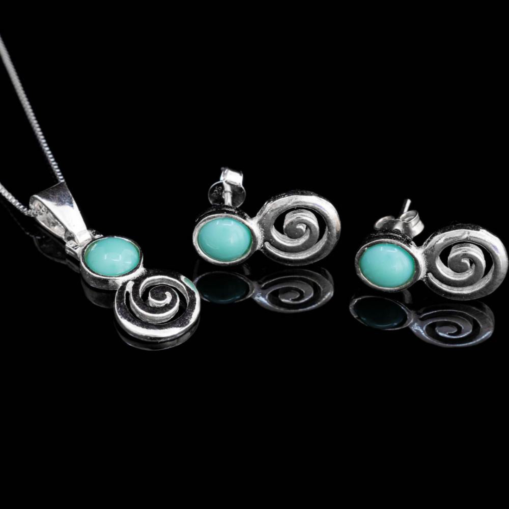 Σετ μαίανδρος σπείρα με πέτρες τιρκουάζ