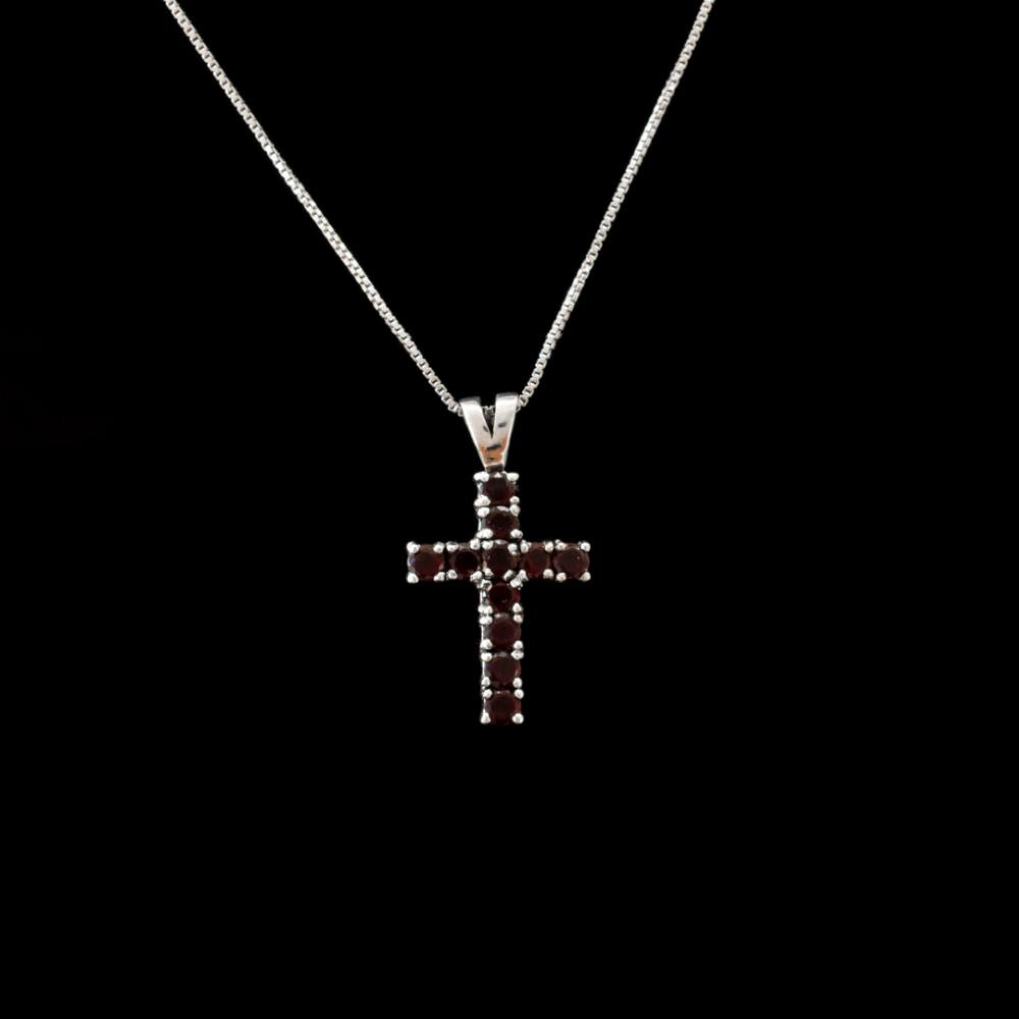 Σταυρός με πέτρες γρανάδα 