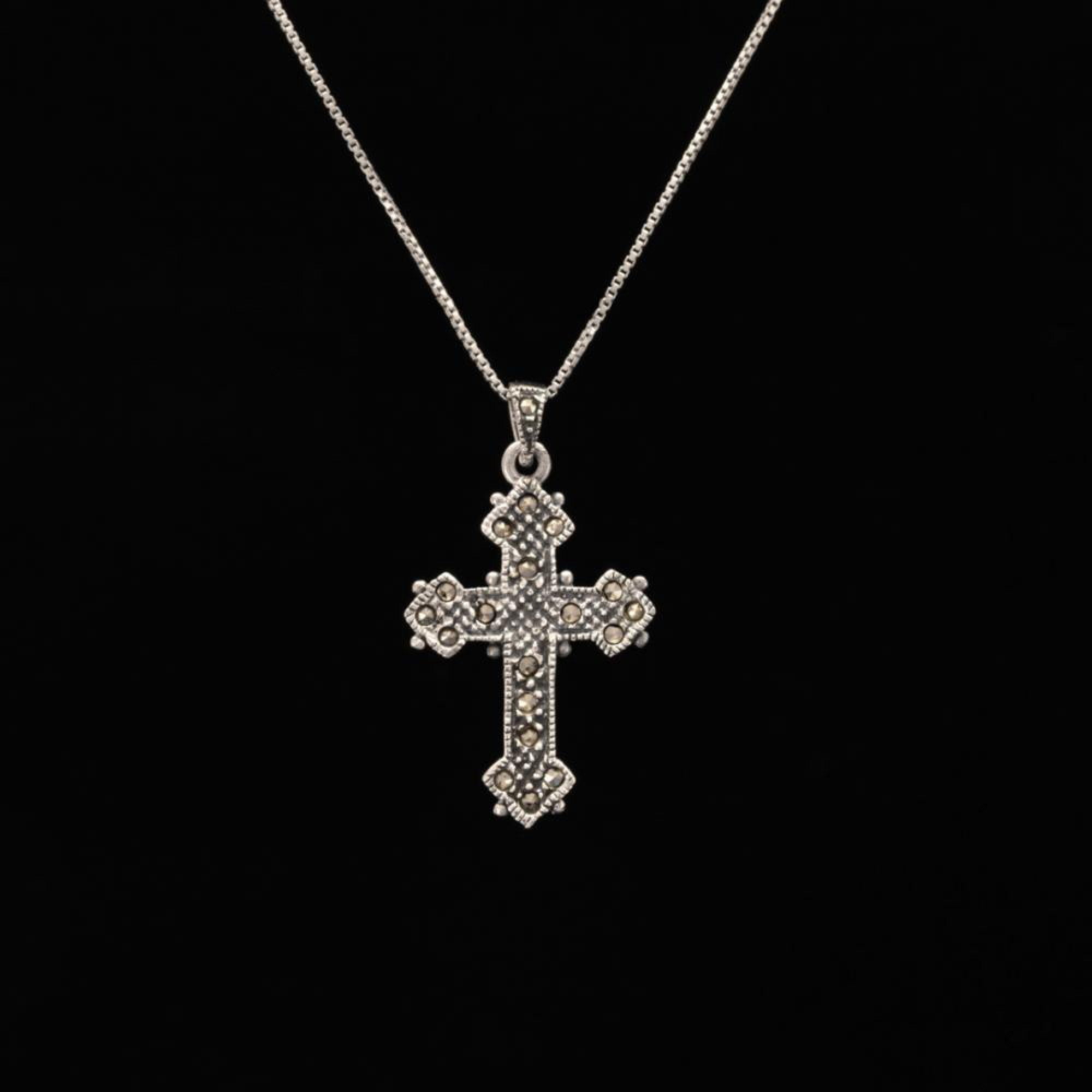 Σταυρός με μαρκασίτες