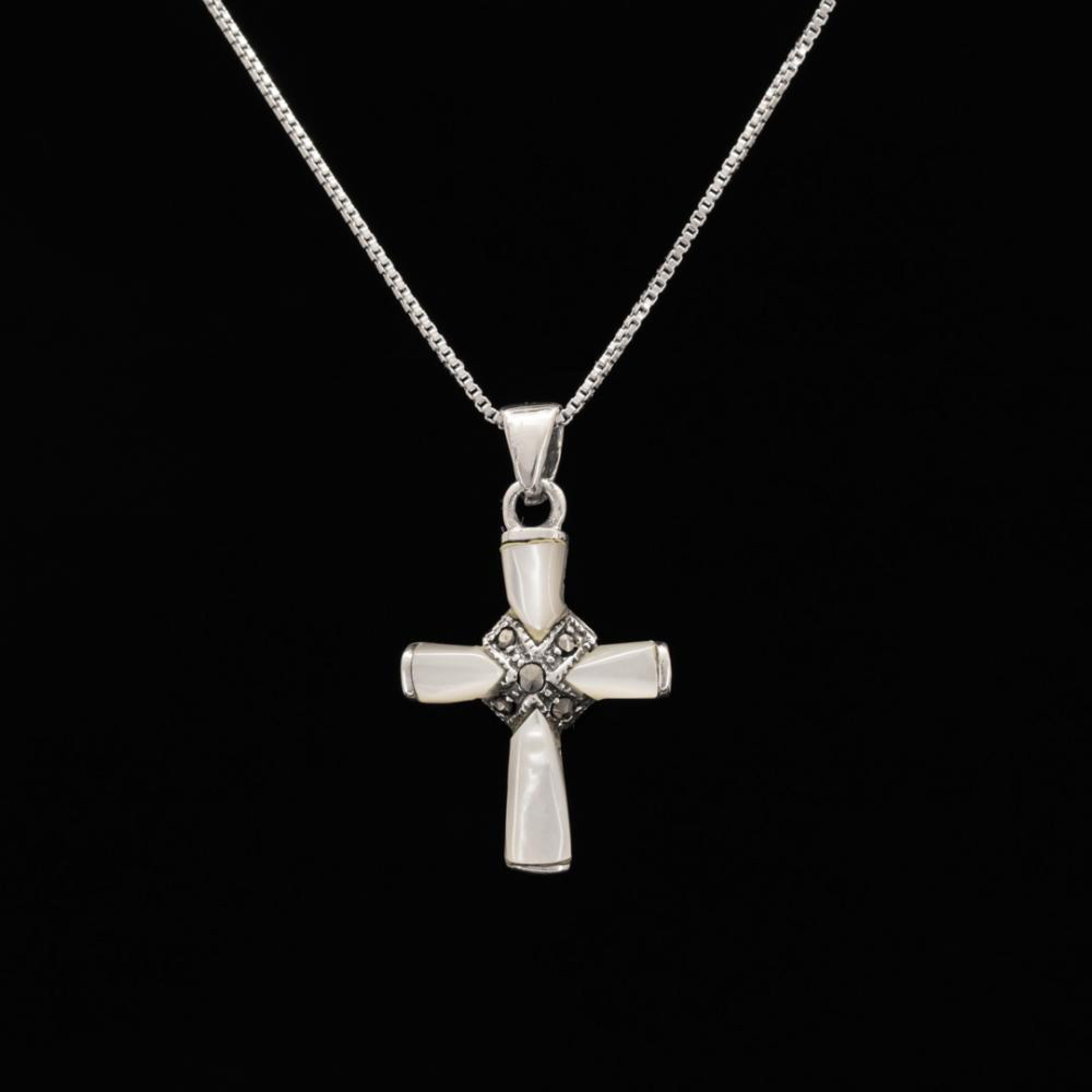 Σταυρός με φίλντισι και μαρκασίτες