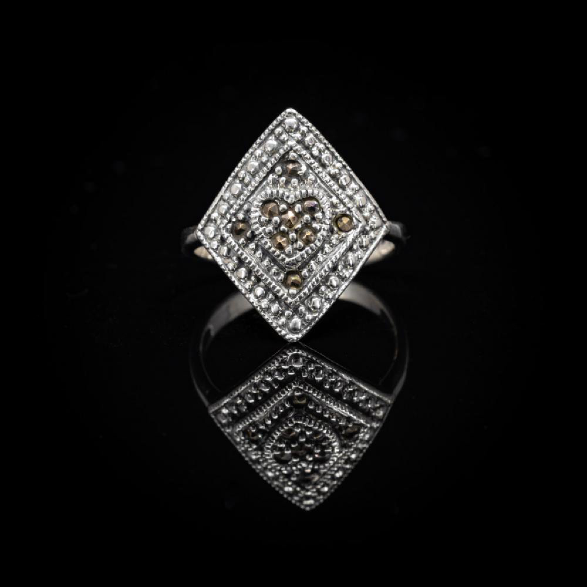 Δαχτυλίδι με μαρκασίτες