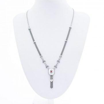 petsios Oxidised necklace with mother of pearl and garnet