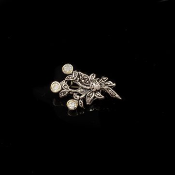 petsios Καρφίτσα με πέτρες ζιργκόν