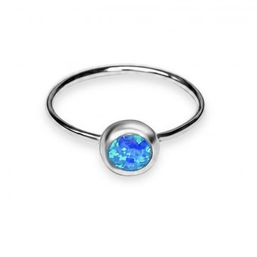 petsios Silver ring with opal stone