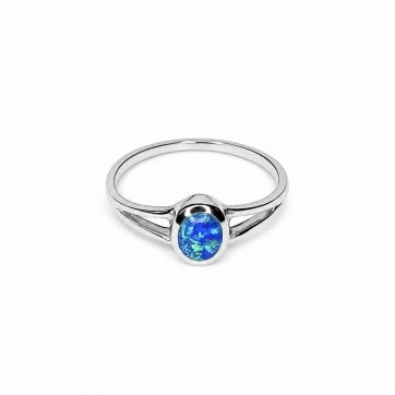 petsios Silver ring with opal stone